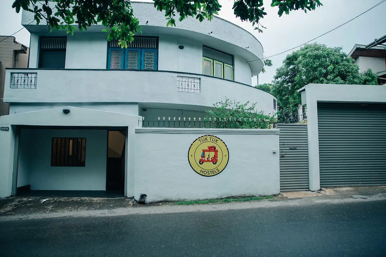 Tuk Tuk Hostels Colombo