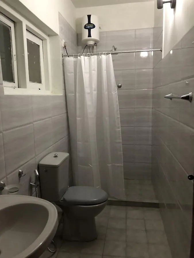 Tuk Tuk Hostels Colombo