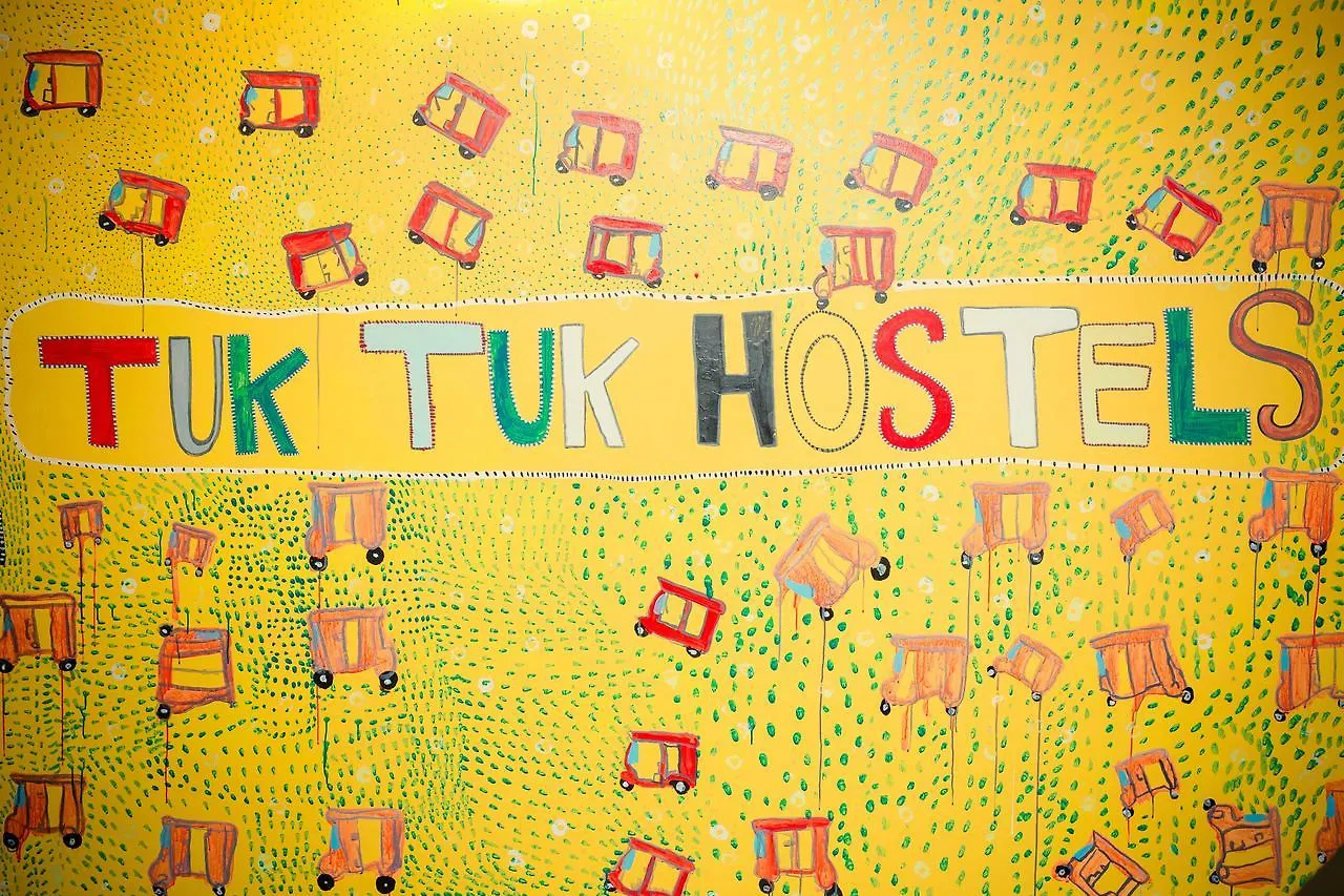 Tuk Tuk Hostels Colombo