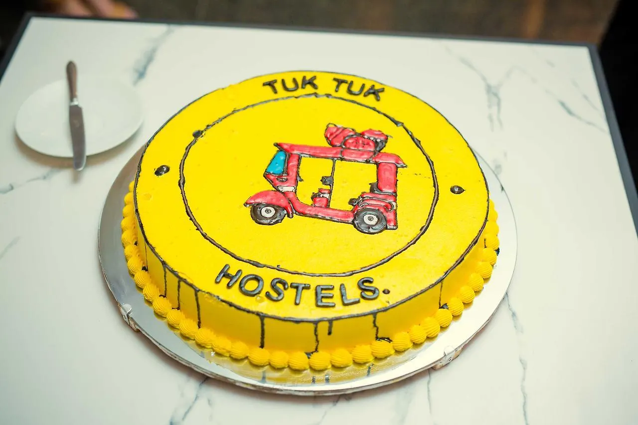 Tuk Tuk Hostels Colombo Sri Lanka